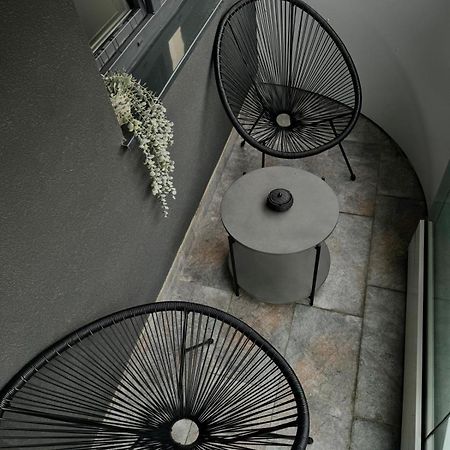 Luxury Blue Apartment Iasi Exterior foto